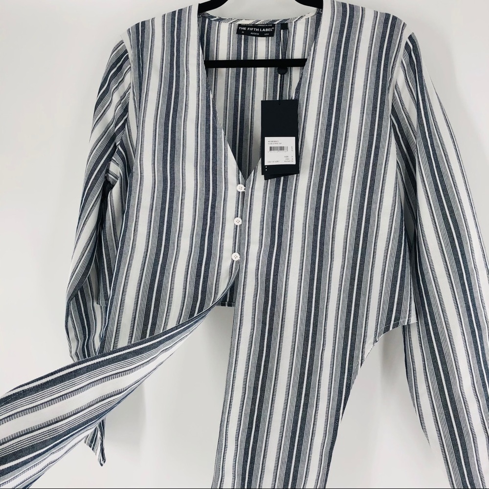 The Fifth Label Crop Long Sleeve Front Tie Top - Picture 3 of 10
